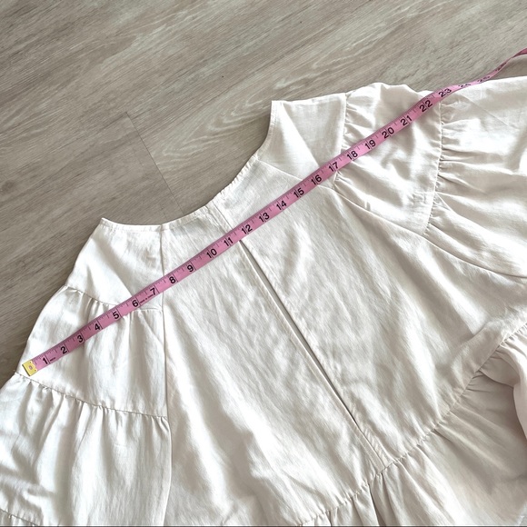 Anthropologie No Less Than poet sleeves ruffled cream top / blouse - Picture 6 of 15